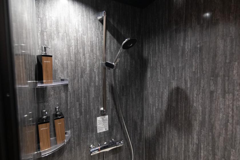 【一番人気】ドームテント / 非日常を味わえる空間（ダブルベッド×2）