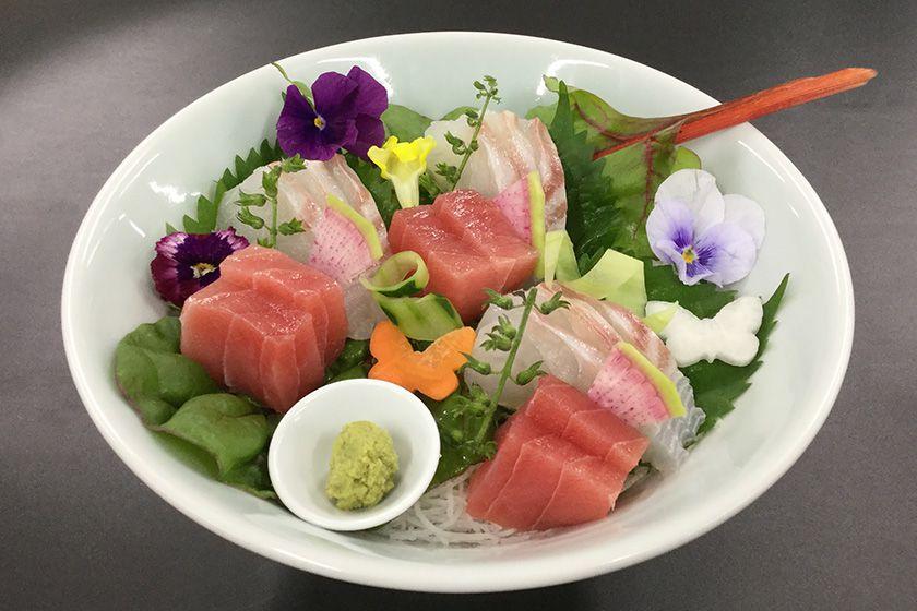 【卓袱スタンダード】海鮮卓袱プラン　長崎雑煮風大鉢蒸し　名物豚の角煮≪3～5月≫