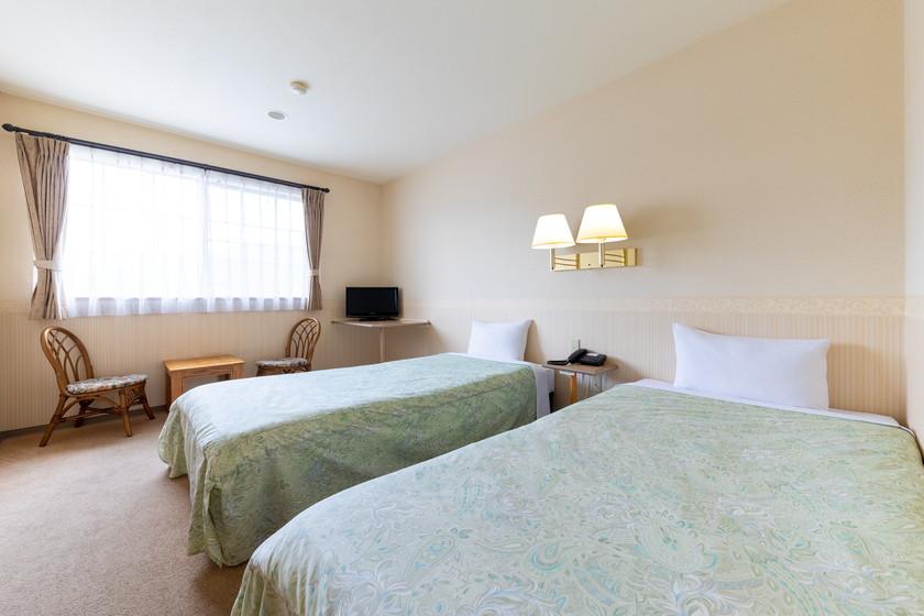 □禁煙□ツイン［白樺湖蓼科山ビュー・バストイレ付］