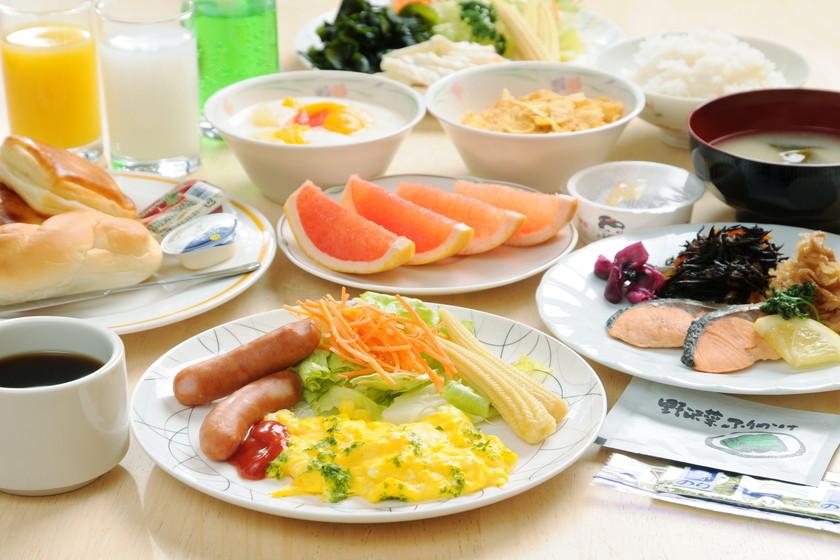 ＜公式HP限定最低価格保証＞【朝食付】和食・洋食・サラダ・デザート・お茶漬け・パンなど約20種の朝ごはん
