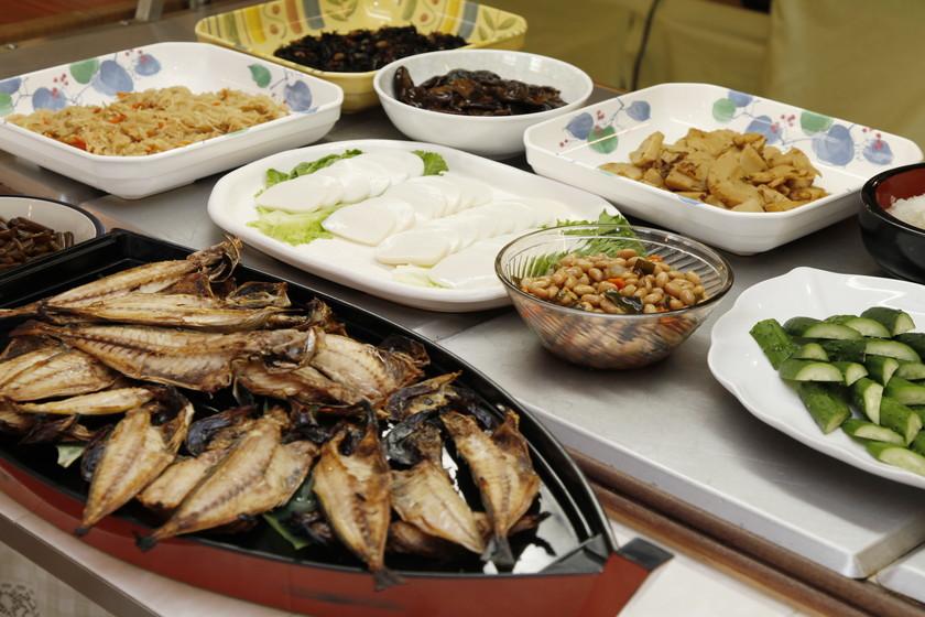 【２食付】ローストビーフ食べ放題バイキング♪【飲み放題付】【無料駐車場付プラン】