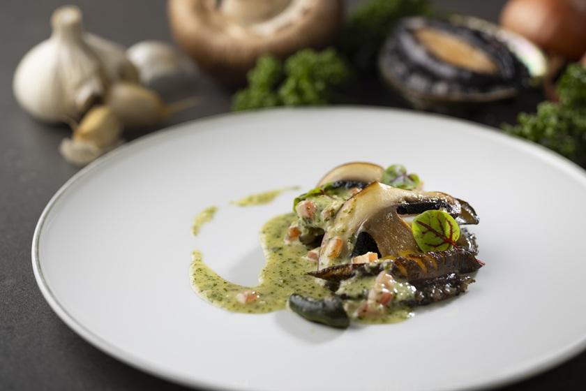 【お食事アップグレード】メインダイニングルーム ザ・フジヤ（フランス料理）/夕朝食付き 