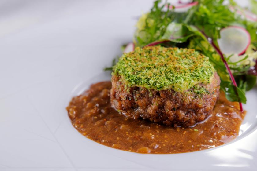 【 公式HP限定プラン 】お部屋にフルボトルシャンパンをご用意。ささやかな特典付き/夕・朝食付