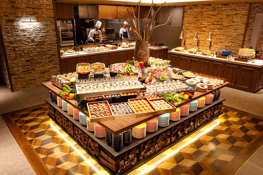 【グループプラン】4名様以上でのご利用がお得♪ 基本バイキングプラン