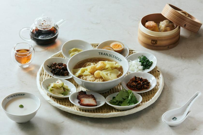 【事前予約30】 30日前のご予約でお得に宿泊！ 元町・中華街駅徒歩3分！ 《 朝食付 》