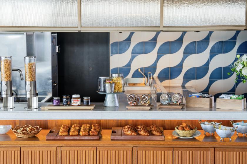 【クラブラウンジ・リニューアル記念】新たな贅を愉しむ那覇一番のクラブラウンジステイ｜15時イン／12時アウト（朝食追加可能）