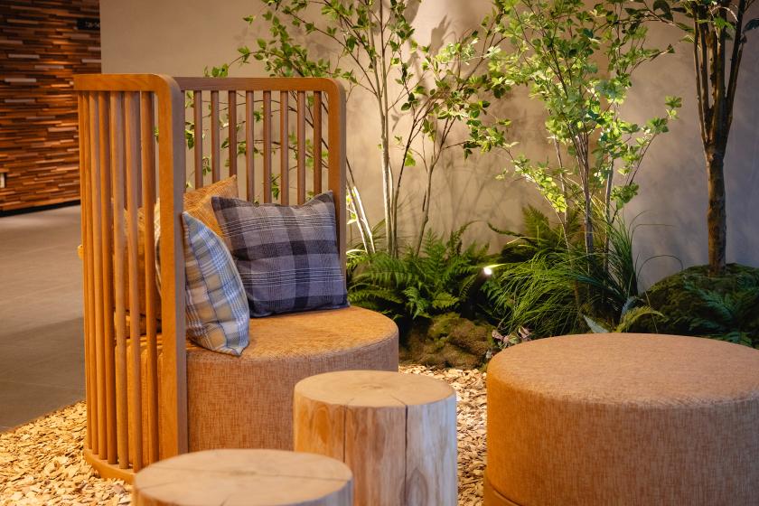 ［早期割90：食事なし］3ヶ月前のご予約で＜最大20％OFF！＞新千歳空港行バス乗り場すぐのホテル