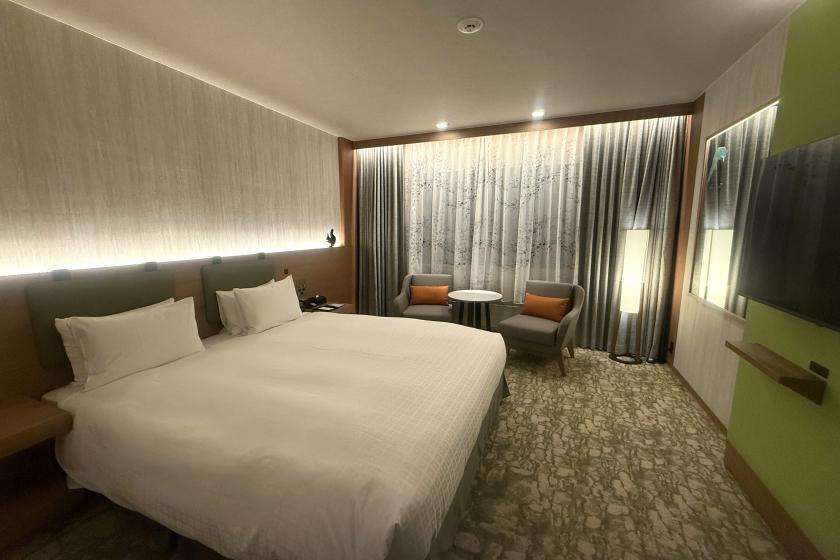 【スタンダードダブル】〔25㎡・禁煙〕幅180cm広々ベッド♪