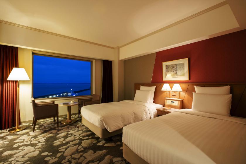 海側確約◇ツイン◇21～27平米／ベッド幅112cm〔禁煙〕