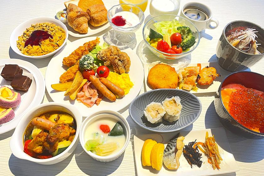 公式予約特典　早期割14　- 朝食付 -　 ～和洋約50種の品をビュッフェ形式にて～