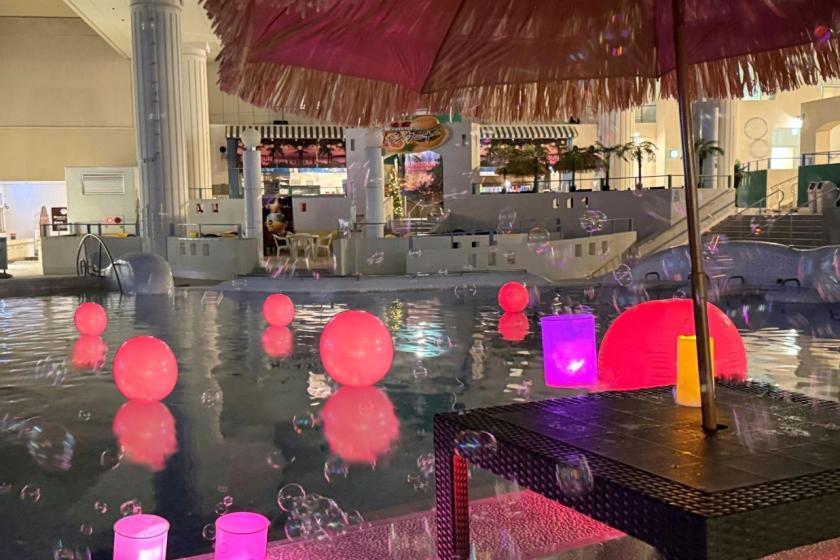 【天悠の贅沢卒業旅行★友達・家族で特別な思い出作り放題♪】食べ放題・飲み放題＆ユネッサン入り放題＆ナイトバー＆ランタン5大特典付★冬のごちそうビュッフェ＜夕食17時確約＞