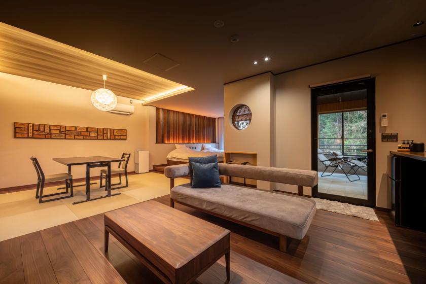 サウナ付特別室「かえで」