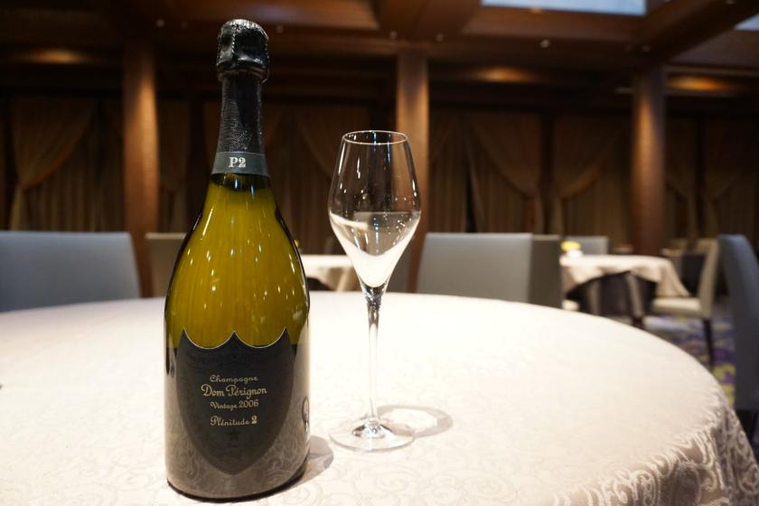 【至高の熟成を嗜む】2006年ドン ペリニョンP2付きプレミアムディナーステイ＜2食付＞《夕食前半》