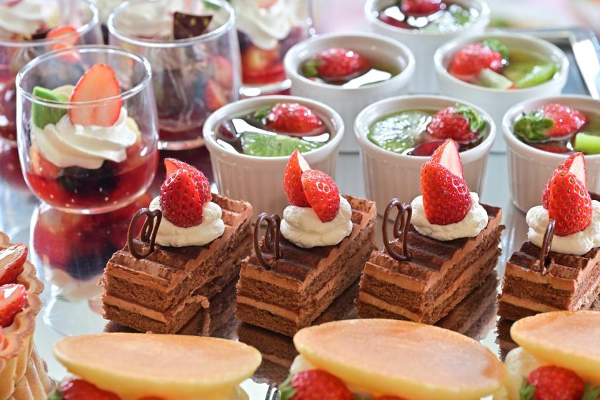 【春の直前割】食事時間おまかせでお得♪東北のあったかビュッフェとイチゴのスイーツを楽しもう！