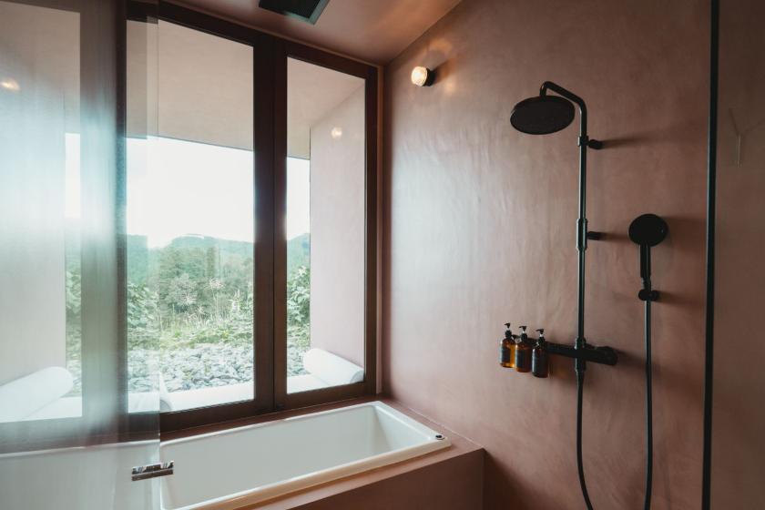 【1日1組限定】夜景を望む完全プライベートステイ／オールインクルーシブ・2食付【公式HPベストレート保証】