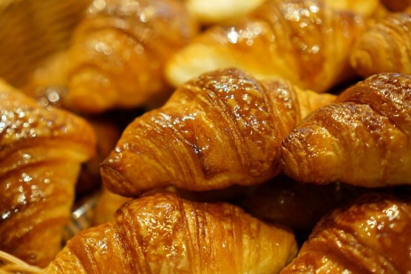 【早割30】早めのご予約でお得にステイ！人気のローストビーフ丼／朝食付