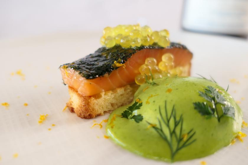 フランス料理「季節の美食」を愉しむプラン　＜夕朝食付＞