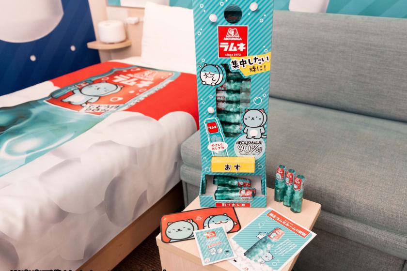 [World's first] See, eat, and play in the Morinaga Ramune Room (breakfast included)