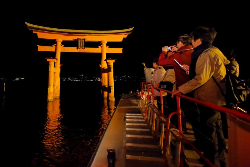 【大好評！厳島神社ナイトクルーズ付】夕食は和食《創作和会席》プラン！