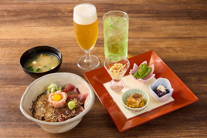 ☆◆【1泊2食】手軽に夕食プラン≪ミニ丼セット・おつまみ・ドリンク付の夕食＆朝食バイキング≫