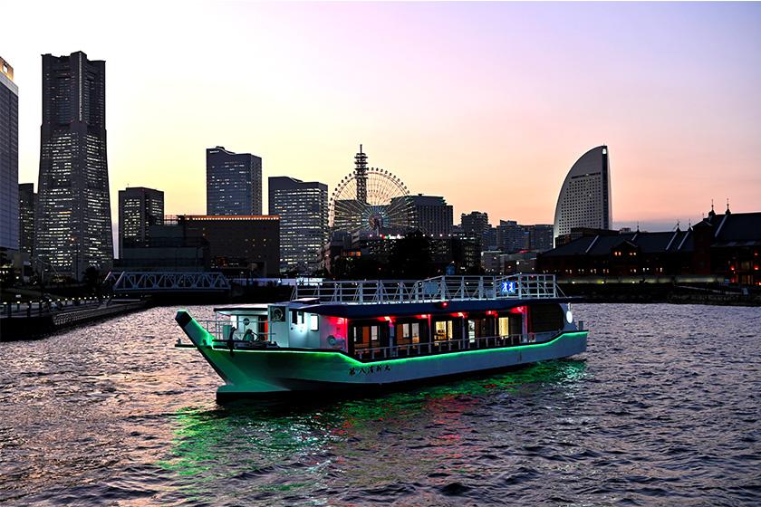 【屋形船クルージング】＜夕朝食付＞スカイデッキ付の「濱進」から横浜の夜景を楽しむ
