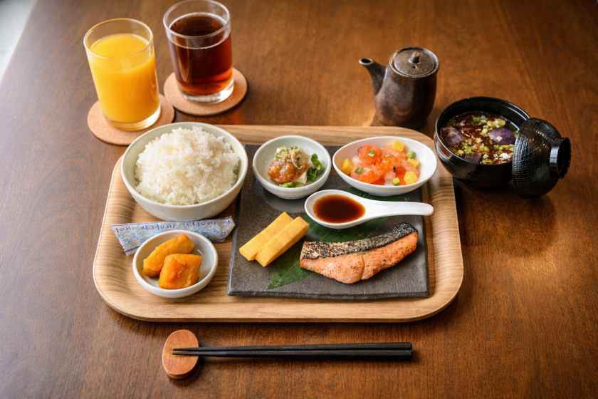 秋旅セール：富良野の宿泊料金が18,000円から ＜朝食付き＞