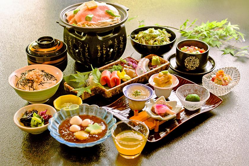 伊豆の恵みを嗜む基本膳　涼味豊かな「撫子会席」　＜6月～9月＞