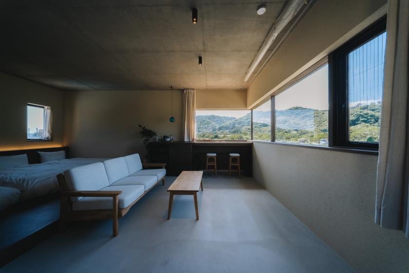 Room4