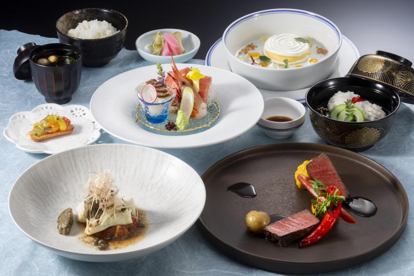 夕食は彩り豊かなコース料理を堪能　～旬彩和洋折衷の味わい～