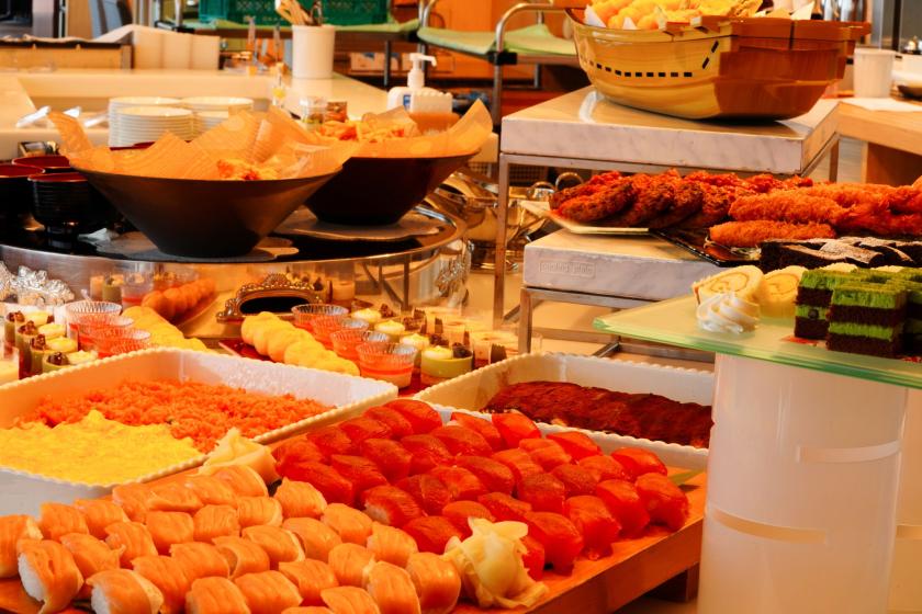 【お盆限定★夏休みファミリーブッフェ】（和室/旅籠）◆1泊2食◆　涼味フェア開催♪　家族で楽しむ食べ飲み放題90分付！