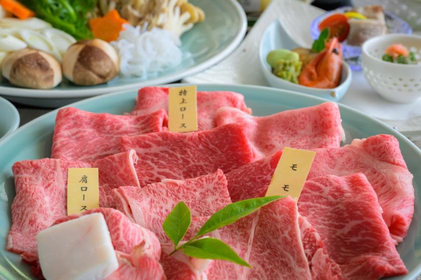 【大皿に肉の饗宴】米沢牛3種すき焼きプラン〇お肉好きにはたまらない豪華な盛り込みに心躍る美食の夜〇半露天風呂付客室ー吾妻ー