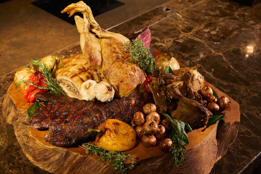 【夕朝食付きプラン】“劇場型”ビュッフェが新登場！肉×お茶×アイスに心躍る「All Day Dining La Jyho」の新体験  -1泊2食付き-