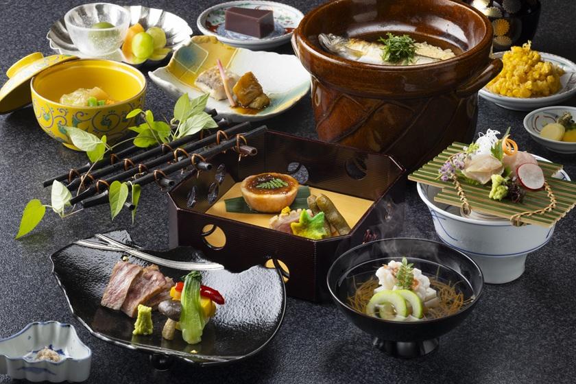 [Meal upgrade] Former residence Kikukaso (Japanese cuisine) / Evening breakfast included