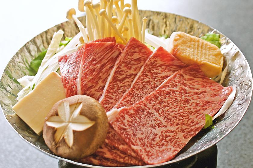 ＜活き鮑の踊り焼き・牛ロースすき鍋・鮮魚六種盛り＞秋の極み「秋月会席」　＜10月～11月＞