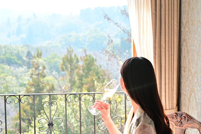 【秋限定|カップル・ご夫婦におすすめ】ふたりで愉しむご褒美ステイ～ReFaアメニティ・シャンパン・レイトチェックアウト付～
