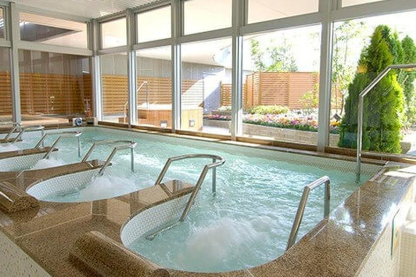 【SPA RESTA入館券付】都心に浮かぶ心安らぐスパ施設「Times SPA RESTA」入館券付プラン≪素泊り≫