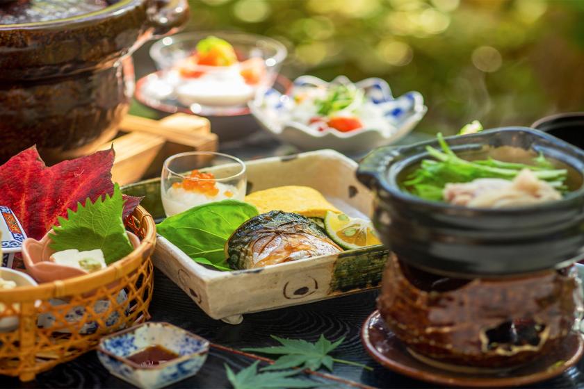 【OPEN記念・特別価格】各棟1日1組限定｜近江米の土鍋ご飯と選べる焼き魚の朝食付き 