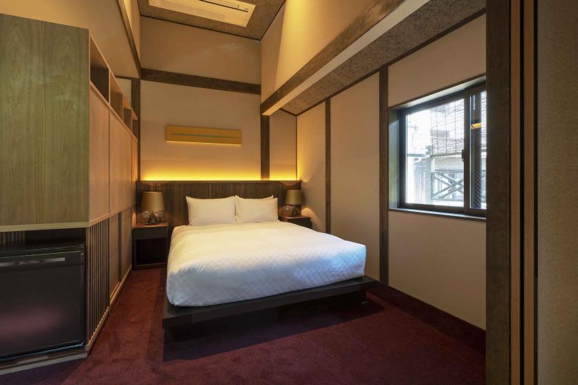 THE KAZAHAYA Suite | Kitchen, 2 Bedrooms, Washer-Dryer, Bathroom