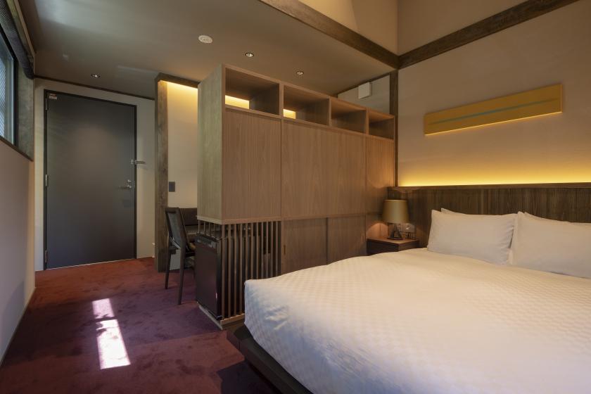 THE KAZAHAYA Suite | Kitchen, 2 Bedrooms, Washer-Dryer, Bathroom