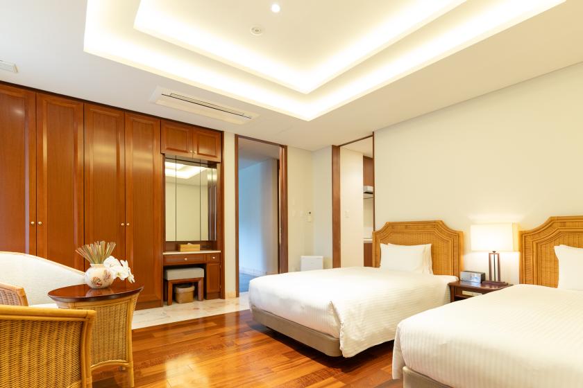 プライベートスイート 2F【2Bed Room】