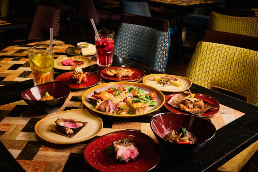 【夕朝食付きプラン】“劇場型”ビュッフェが新登場！肉×お茶×アイスに心躍る「All Day Dining La Jyho」の新体験  -1泊2食付き-