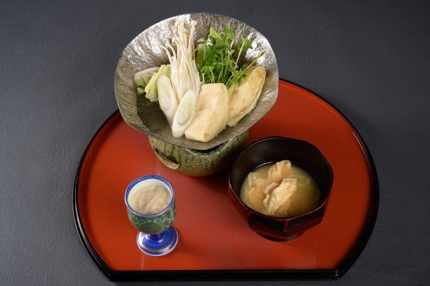 [World Heritage Site Nikko Yuba Shojin Ryori (Vegetarian Cuisine)] Vegetarian meals for both dinner and breakfast! A healthy hot spring getaway♪